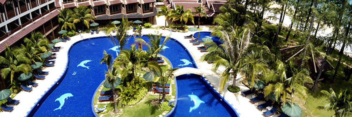 Revolution MuayThai Camp  Phuket MuayThai boxing training packages including flights and training