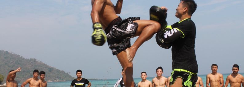 Beach Fitness Muay Thai Boxing Holiday Pattaya Thailand