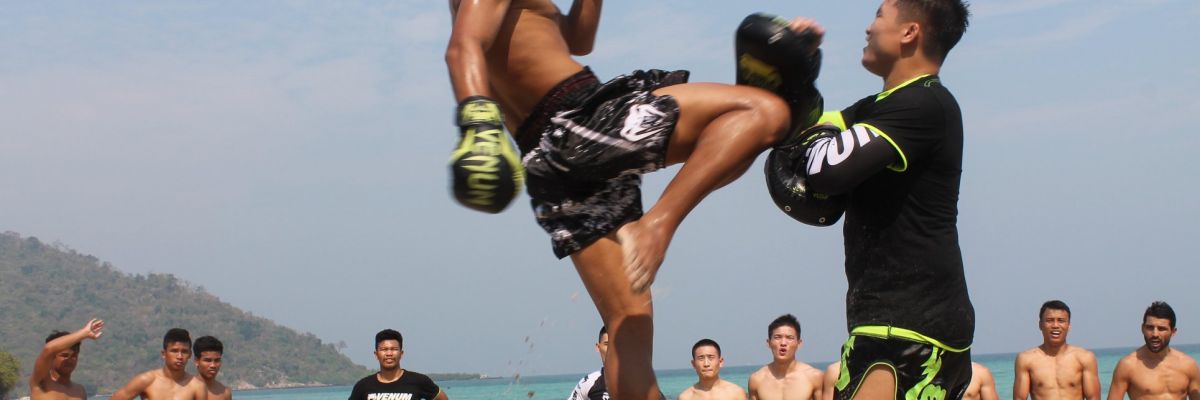 Combat beach training thai boxing and boxing holidays in pattaya thailand